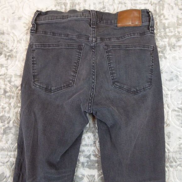 Madewell  Jeans Womens 25 9" High Rise Skinny Black Raw Hem Distressed - Picture 6 of 14
